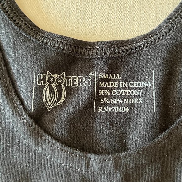 HOOTERS Juniors Size Small Uniform Tank Top in Black - NWOT - Picture 4 of 9